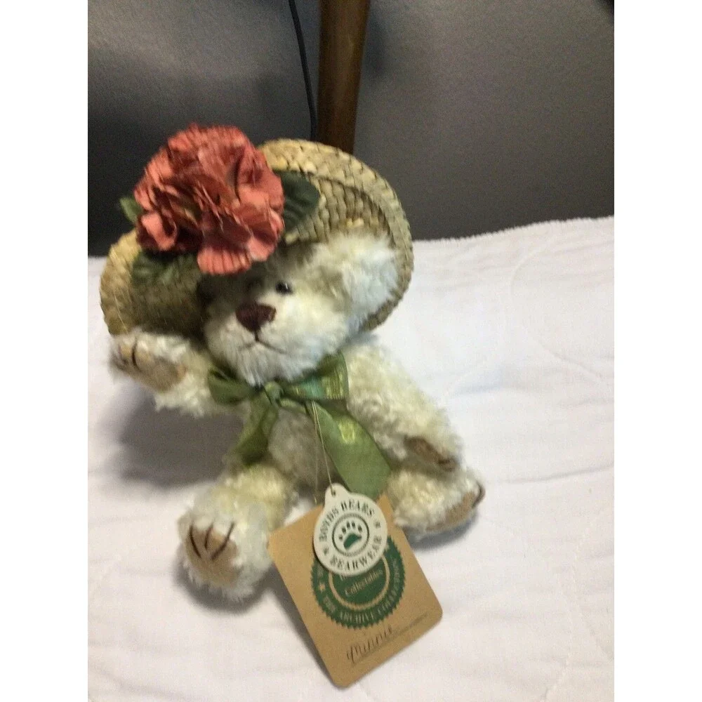Boyds Bears this charming